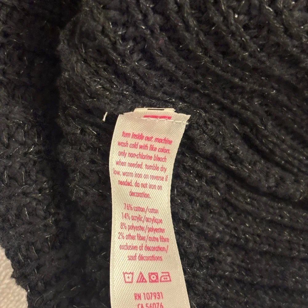 Justice Black V-Neck Knit Hoodie VarsitySweater with NYC Design Size 18/20